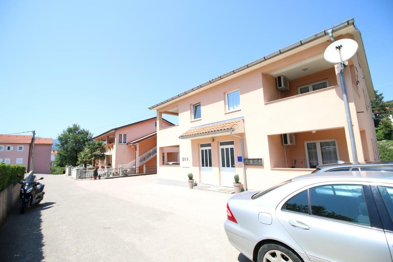 Apartments By Zec Kastav Exterior foto